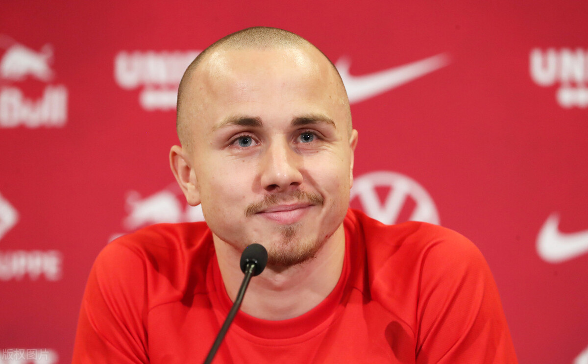 世界足球明星50名英文名（新赛季球迷必看II：21-22赛季百大知名球星绰号一览）