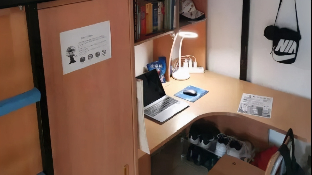 研究生宿舍长啥样，“帝都小公寓”与“厦大海景房”，看完想读研