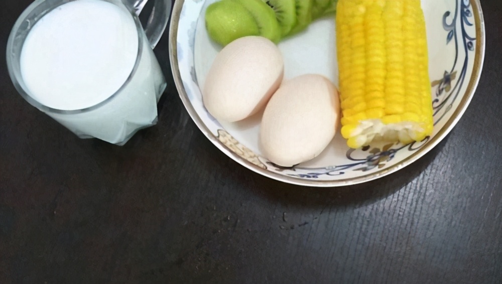 学生党在学校怎么减肥？一日三餐怎么吃？