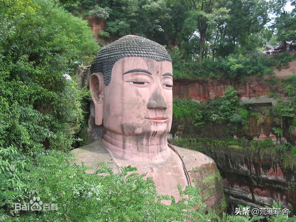 世界最大弥勒佛雕像的四川凌云寺