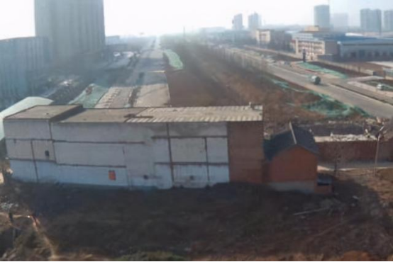 河南悲剧钉子户：拦路多年索赔5套房，最终结局让人过瘾