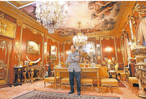 让谢贤爬去台湾见他，成龙向他求救，林青霞倒追，王羽究竟多厉害