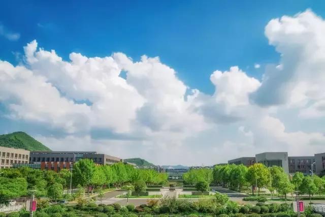 江苏南京大学江苏南京大学紫金学校