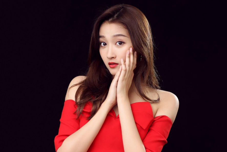 关晓彤高考成绩有多好，拍戏也不耽误学习，令高中生自愧不如