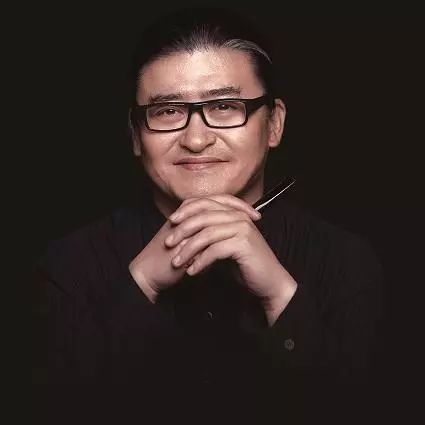 98世界杯开幕式模特生命之杯（刘欢《歌手》屡遭质疑：你知道他到底有多牛？）