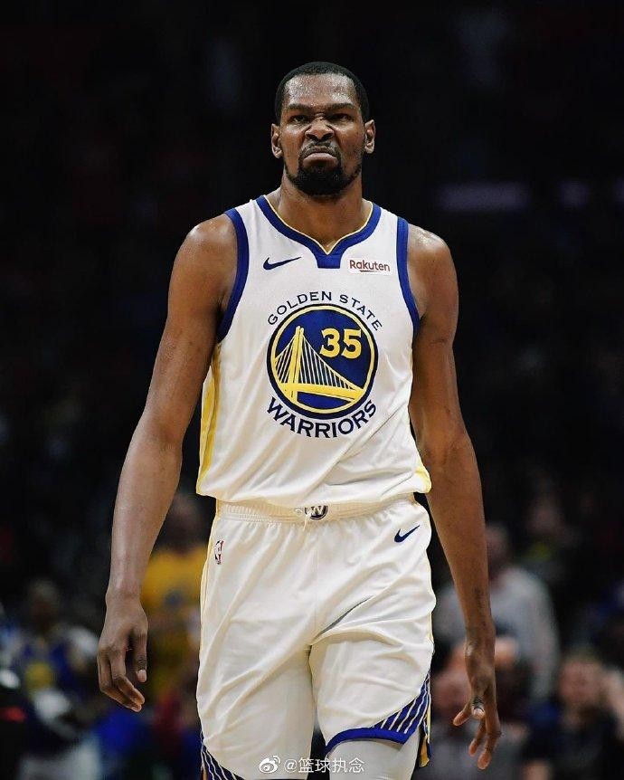 nba有哪些超级得分手(难以限制！盘点NBA得分能力最强的十大球星：科比与詹姆斯上榜)