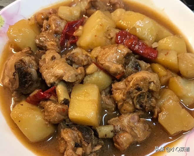 家常鸡肉炖土豆的美味做法