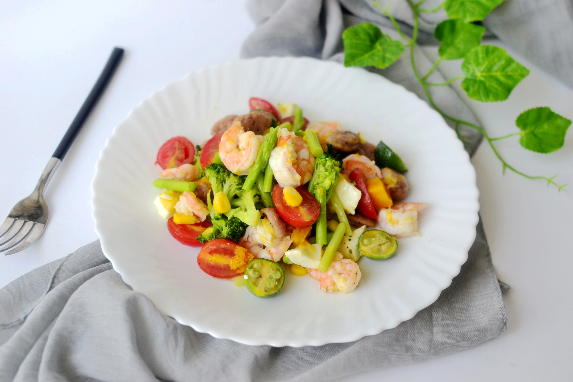 【番茄虾仁沙拉】做法步骤图 营养美味又解馋过瘾-起舞食谱网