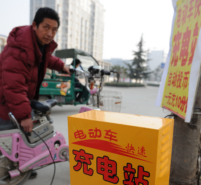 电动车在半路没电怎么办？几个“隐藏功能”，足够“救急”骑回家