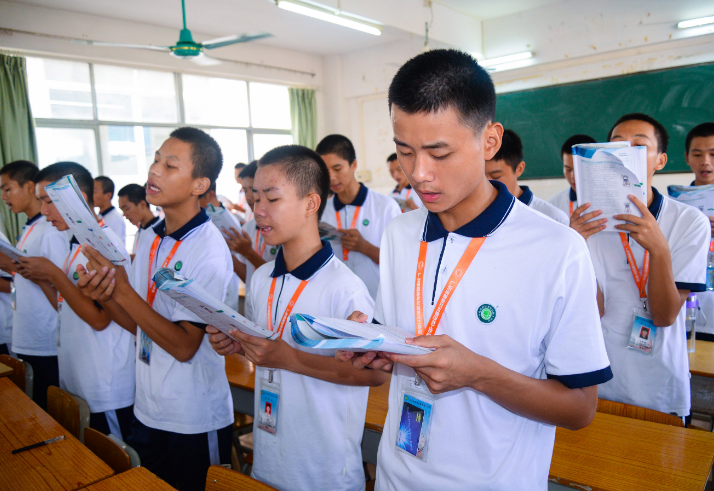 “技校让我找到了闪光点，是我无悔的选择”，3个真实技校蜕变记