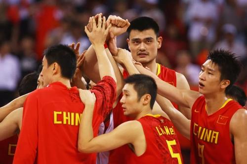 08年奥运会男篮中国vs西班牙（中国队08年奥运会对西班牙：大郅15分，刘炜19分，而姚明是这数据）