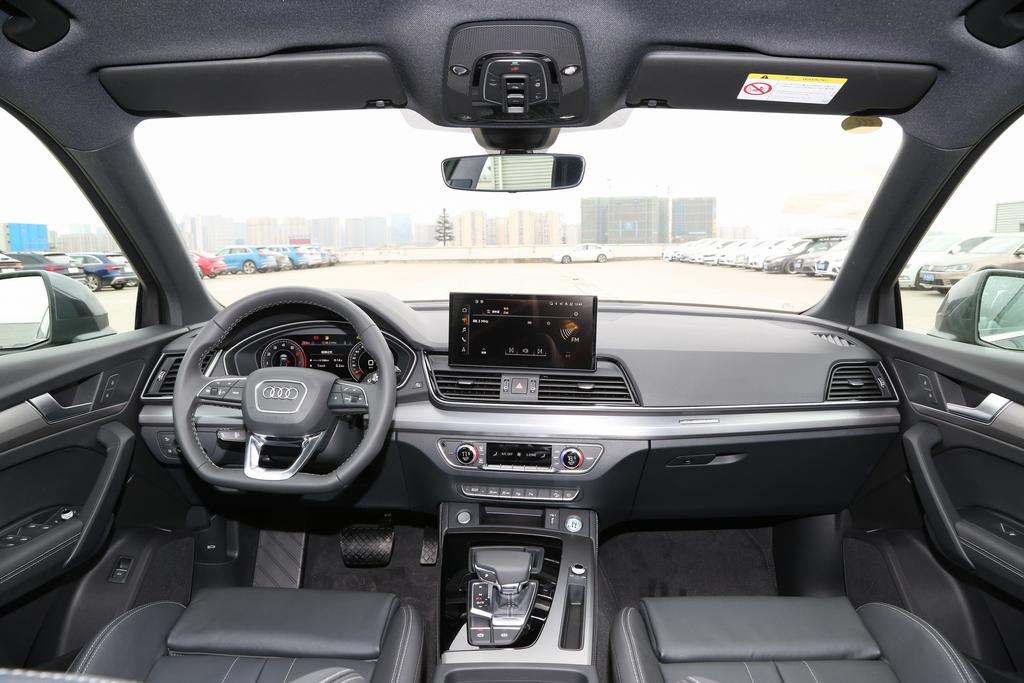奥迪Q5L Sportback限时优惠7.49万 欢迎试乘试驾