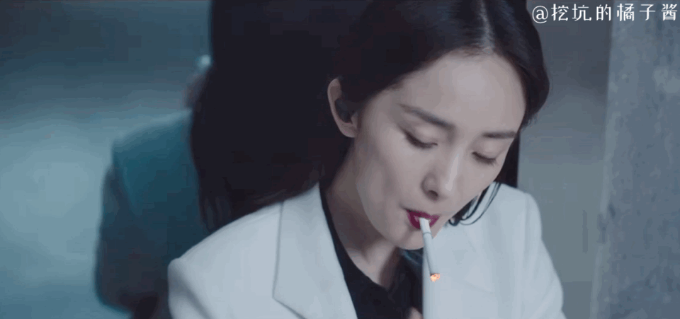 女明星抽烟合集，美女与烟的适配度如何