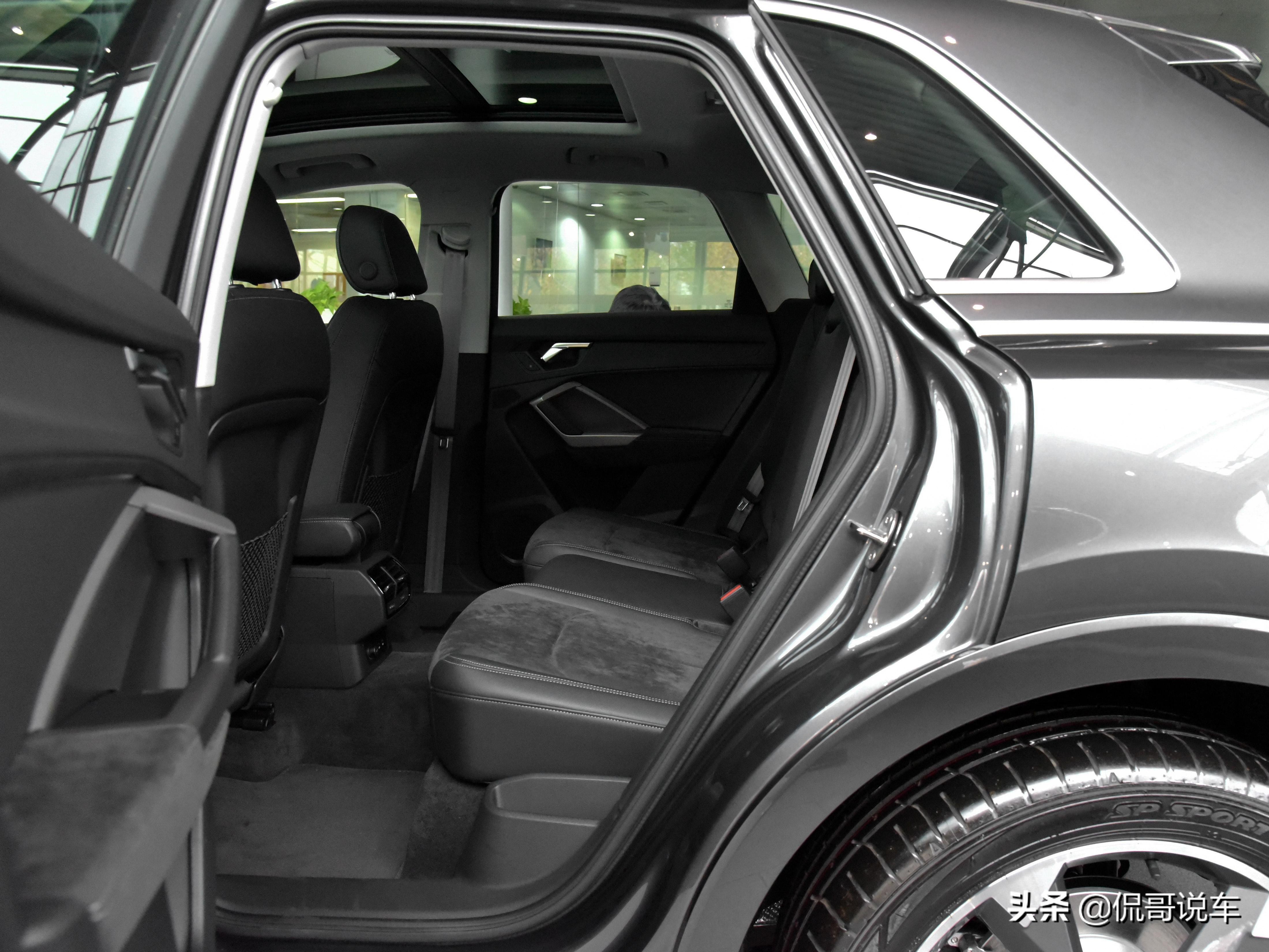 入门又好停车的豪华德系SUV，不错油耗低，实拍奥迪Q3