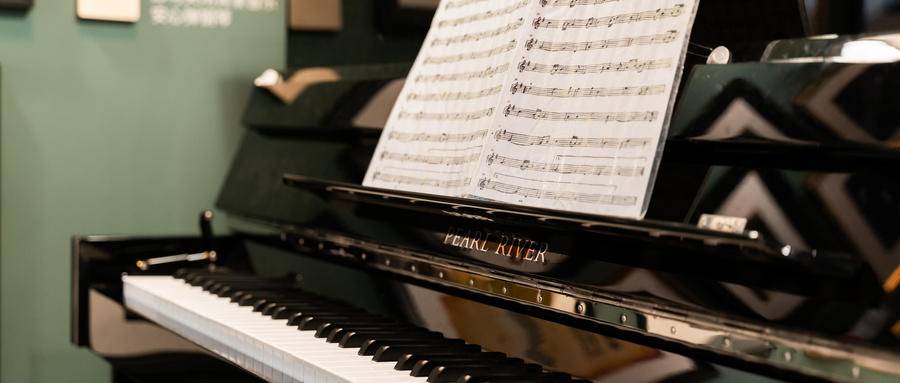 围观历届高考状元后，才发现最好的教育是“拼爹”