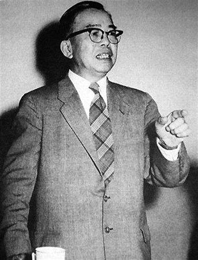 蒋廷黻三个字的读音及历史人物介绍

或者：

蒋廷黻字音解析与人物背景探析