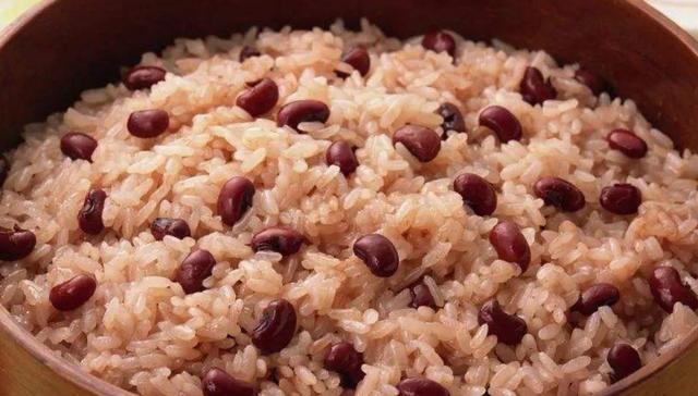 高粱米饭（高粱米饭热量高还是大米饭热量高）