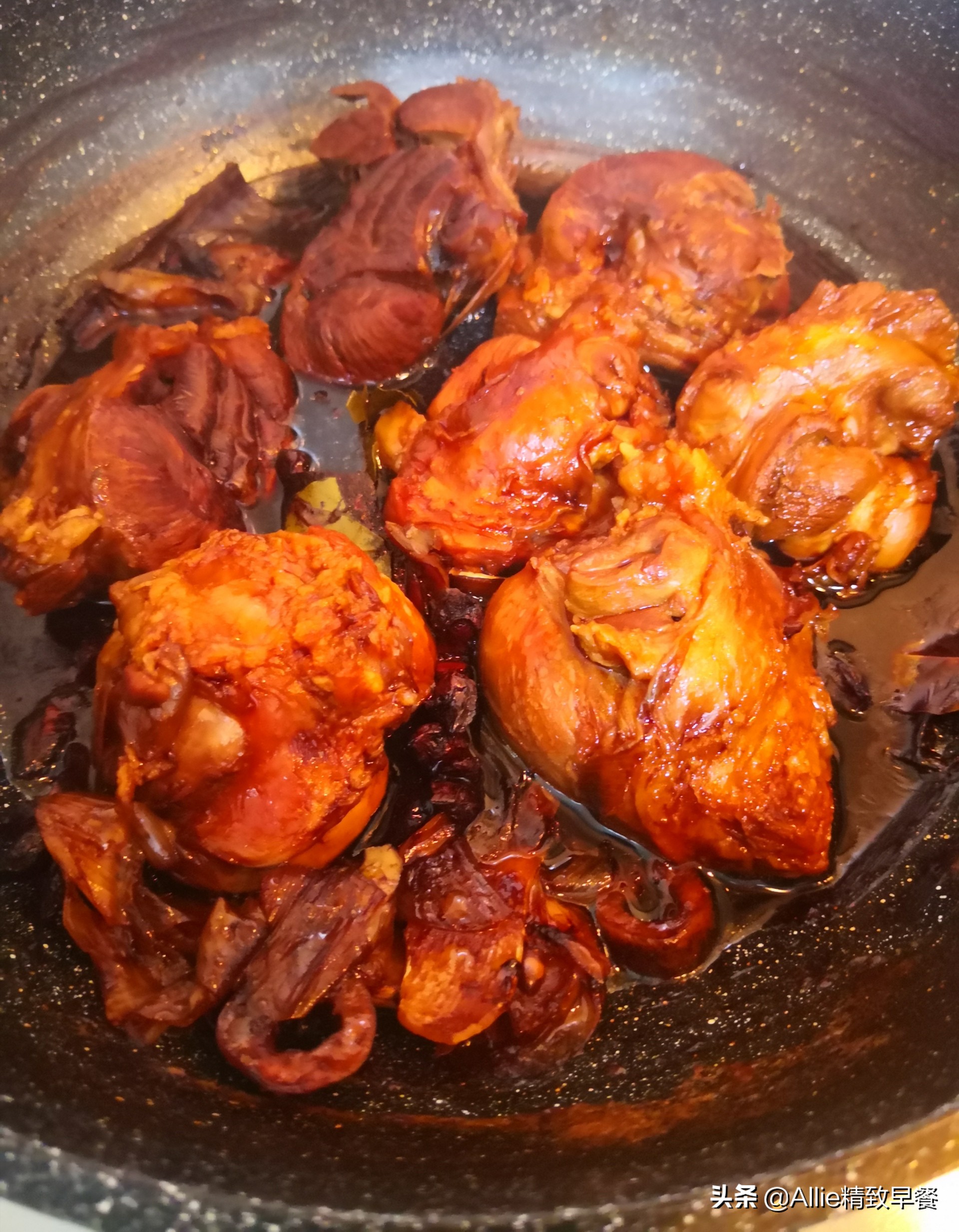 卤猪肉最简单的做法(猪肉这样卤着吃鲜香味浓又软烂)-君心之家