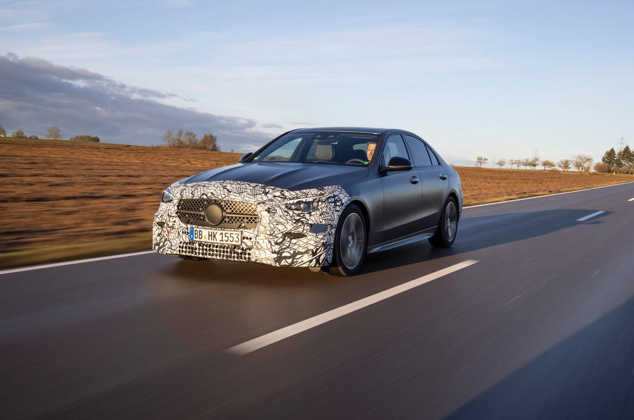 全新奔驰c级(c206)原型车海外首试