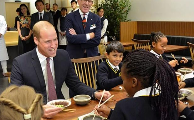 英国王室深受中国文化吸引，威廉王子喜欢筷子，梅根装修讲风水！