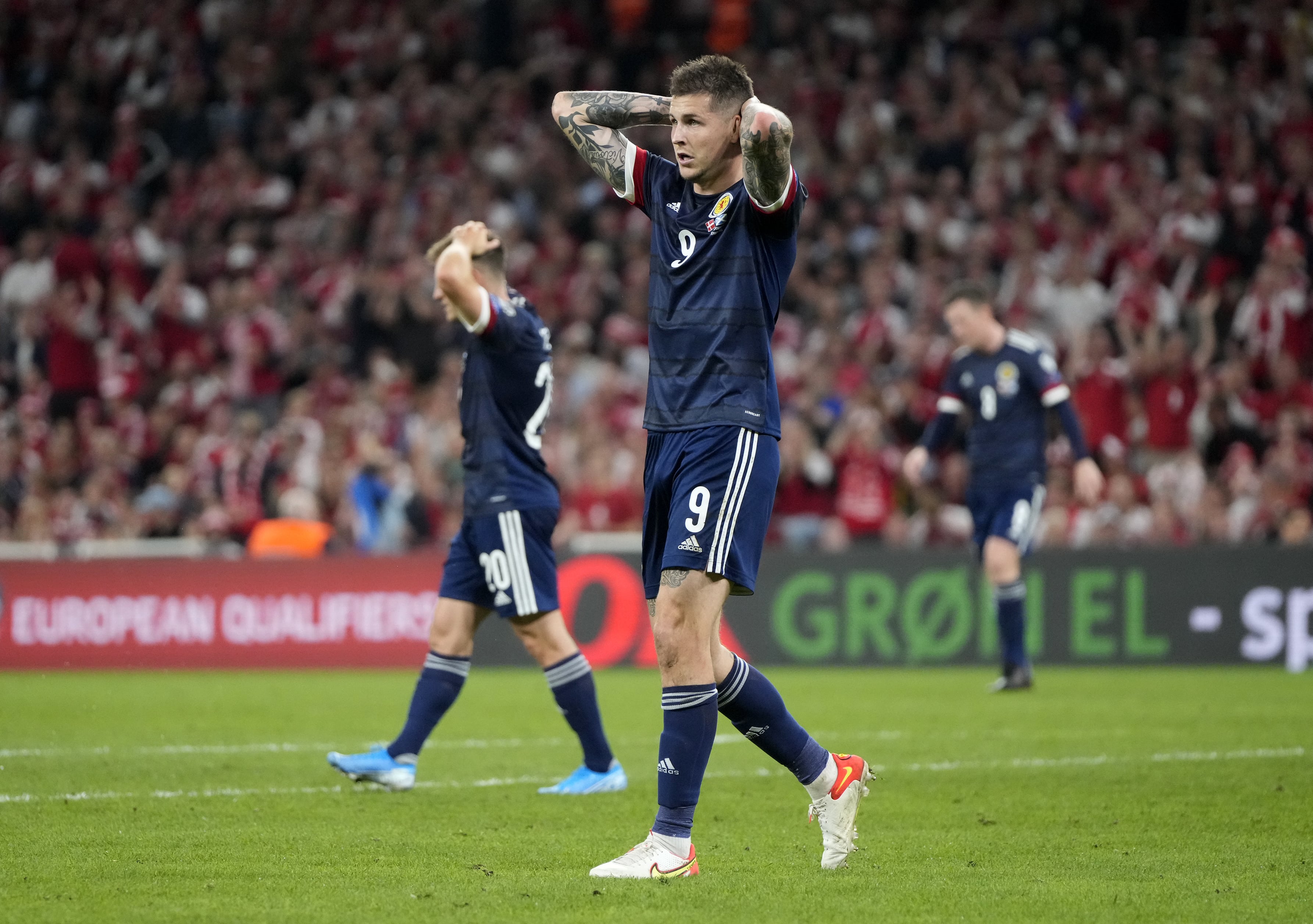 丹麦VS苏格兰结果（短短92秒，2-0！欧洲杯4强队继续狂飙，3万人见证2大历史神迹诞生）