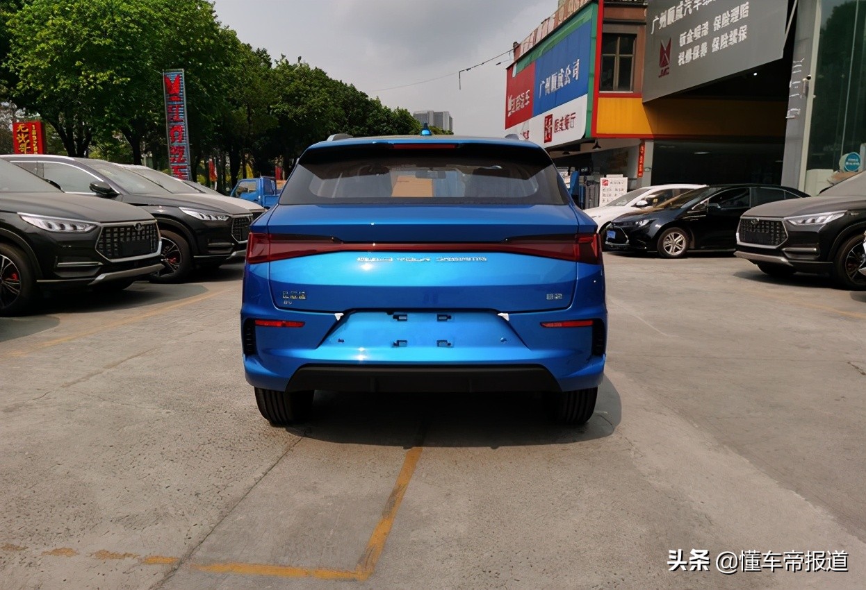新车|采用刀片电池,两款全新车型,比亚迪四款纯电动车同时上市