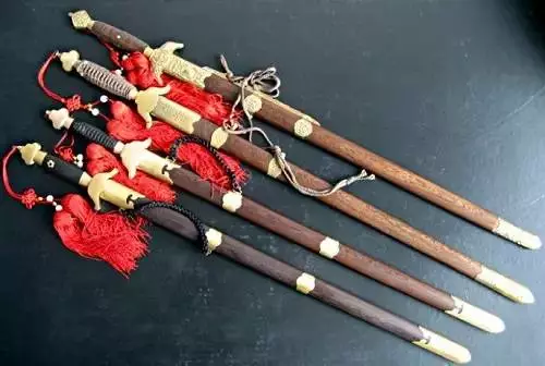 古代剑文化：手中有剑，做一场千年江湖梦
