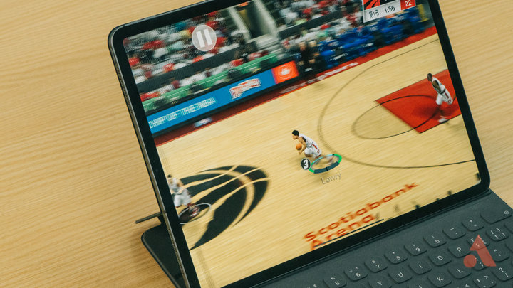 nba2k20手柄操作设置(PS4 手柄 iPad =游戏主机？)