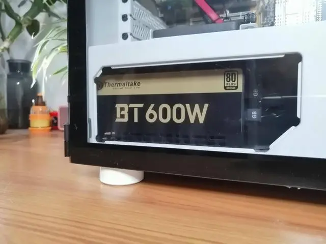 哪个品牌的电源比较好？如何判断哪些电源产品靠谱？来这里告诉你