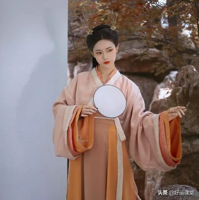 梦见这几种情况，财运当头，事业有贵人助