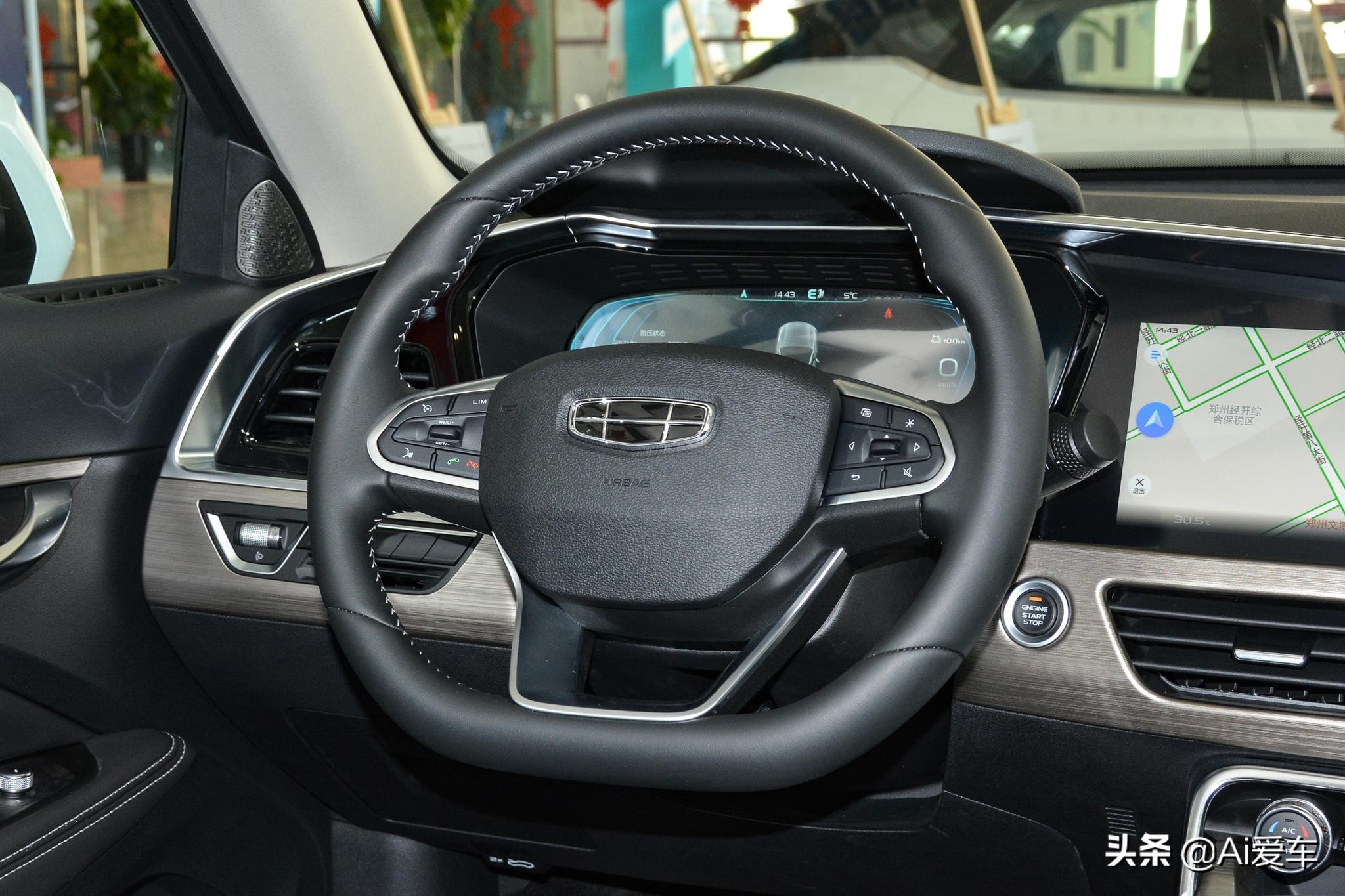 1.6L油耗92燃油好养活，吉利混动家用SUV，低价高质量，星越PHEV