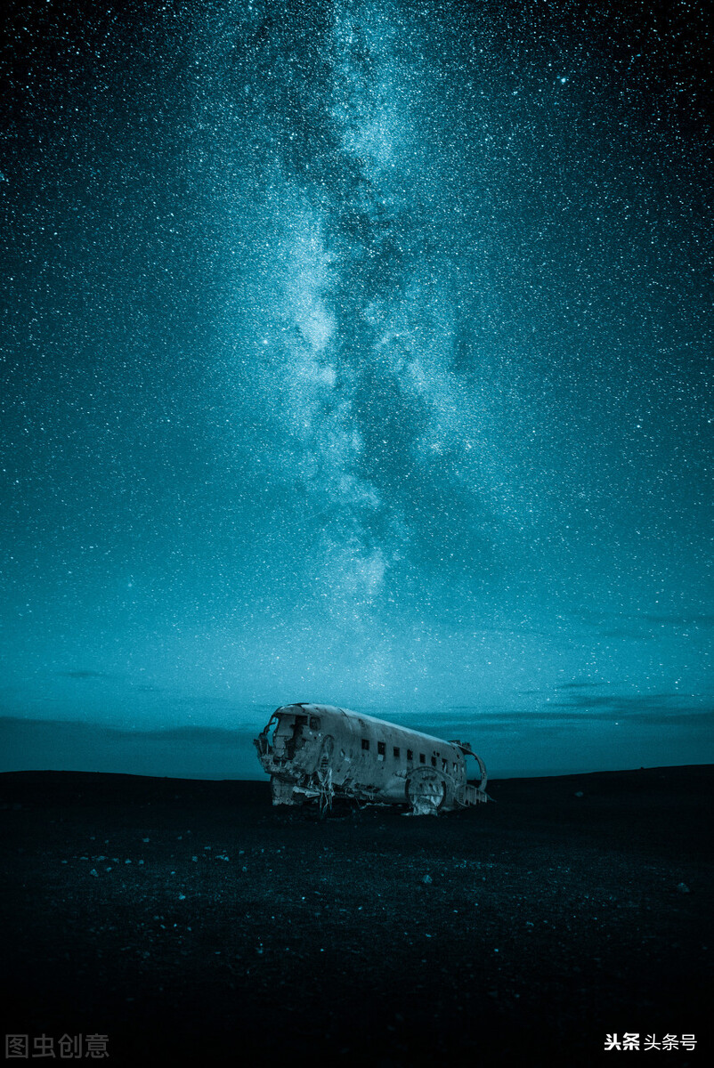 成功不是偶然，而是不断努力(必须靠自己努力的句子)