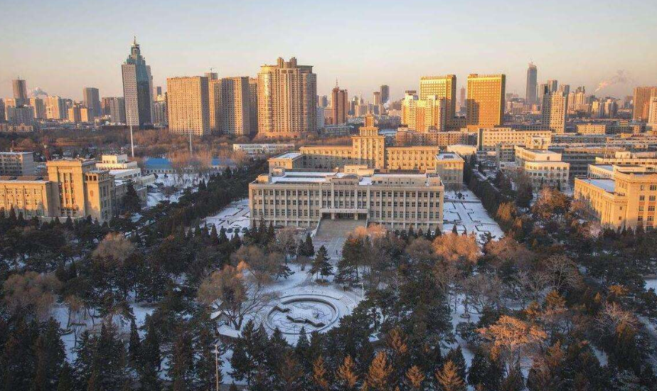 河北这所大学“好可怜”，明明是985高校，却被误认是野鸡大学