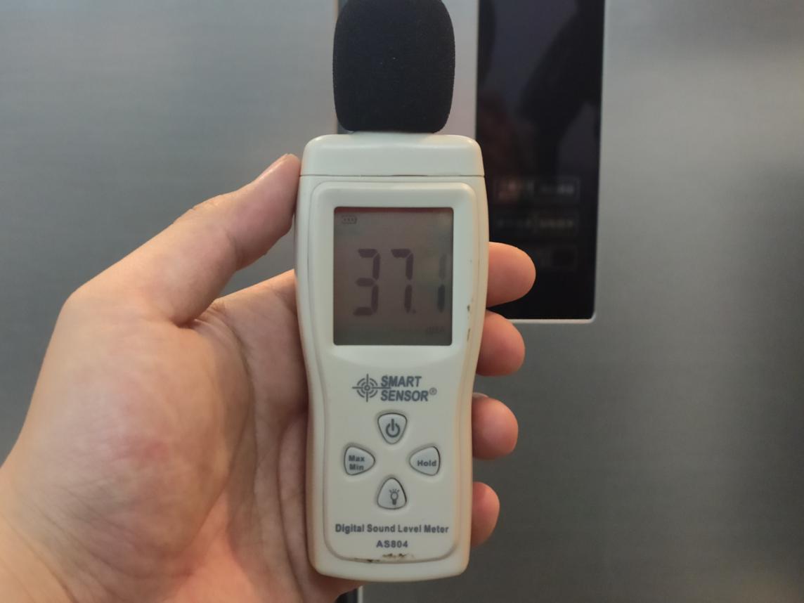 一次屯够一周的食材 美的小户型/大容量冰箱体验评测