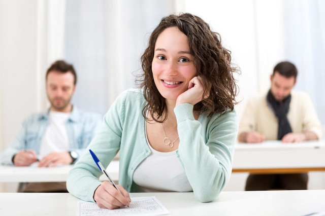 「高中优秀作文」“三牛精神”作文，这样写很赞