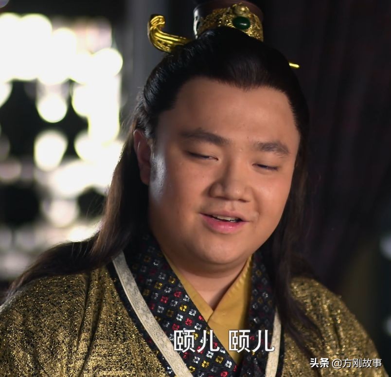 芈月和魏美人的关系芈月是秦驷的什么人