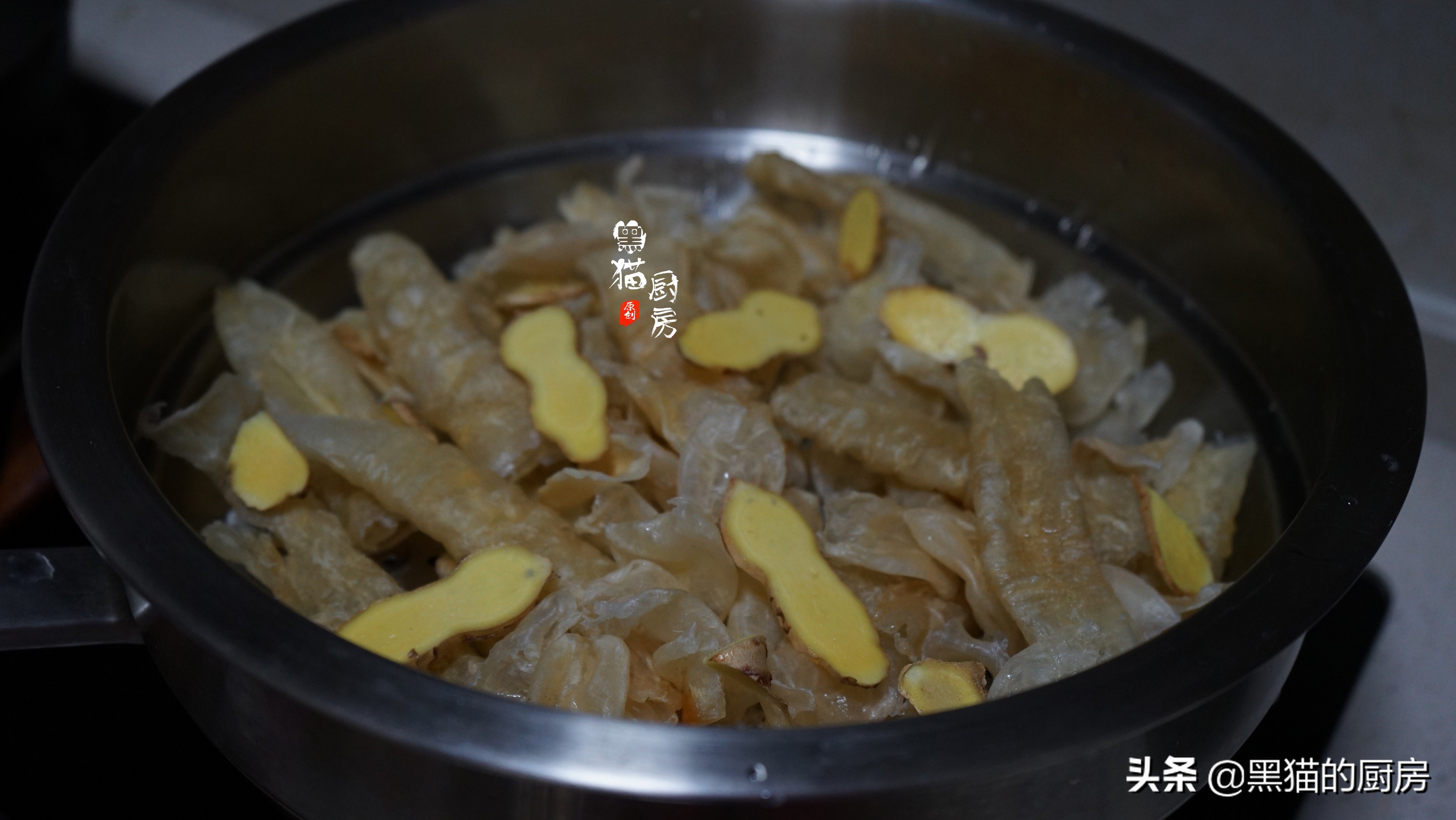 魚翅的泡發(fā),魚翅的泡發(fā)方法