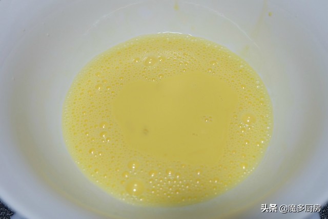 怎么做蛋糕（想吃蛋糕不用买自己在家做更容易）