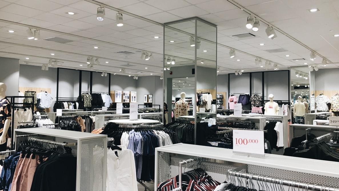 服装店铺装修设计：这样做吸睛又美观