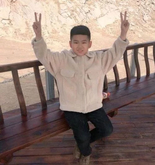 13岁神童645分考入清华，开学清华校长点名表扬，特别之处在哪？