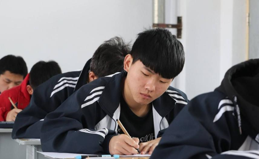 同为专科学历，走单招和走高考的差距不是一般大，别等毕业才后悔