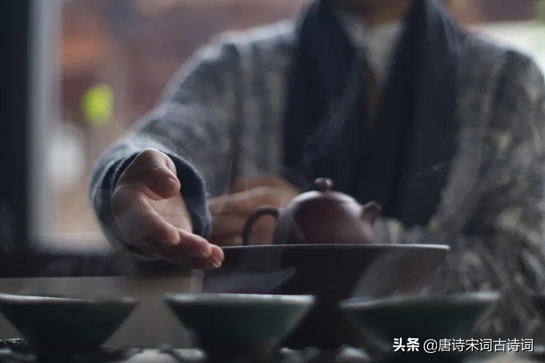 煮一壶热茶，温暖寒冬