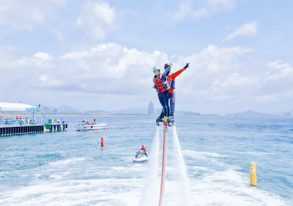 这样美丽而又清新的美景，无疑是和恋人一起旅游的极好之处