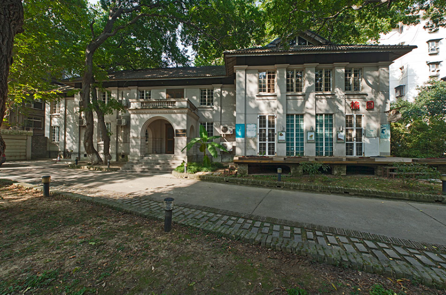 湖北美术学院2021年录取分数线是提高还是降低？省内最低提高34分