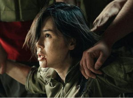 “被高估”的5位女演员，赚钱赚到手软，有人却拿不出像样的作品