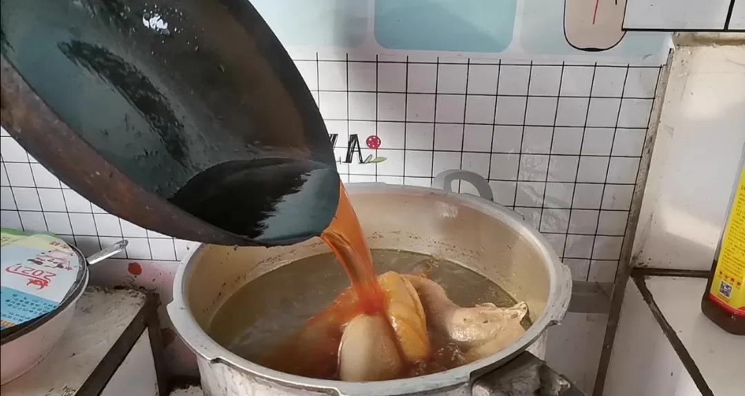 高壓鍋燉雞,高壓鍋燉雞多長時間