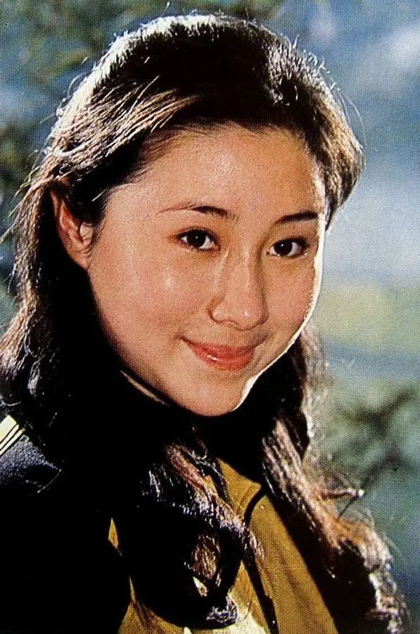 从红极一时到"销声匿迹","牧羊女"丁岚经历了什么?