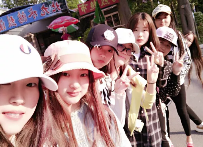 山东这45位女生，分住8间宿舍，全部考研成功，而且颜值在线！