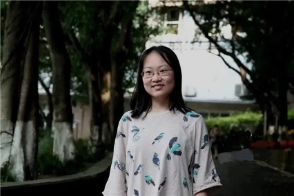 重庆理科状元谢欣颖，总分726，数学149，优秀源于良好的学习习惯