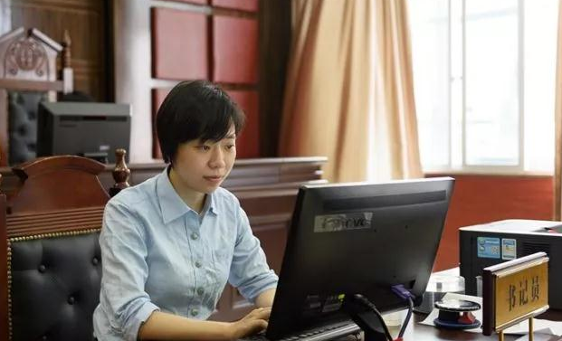 3大岗位将告别编制，转为“合同工”，一类教师可能受影响